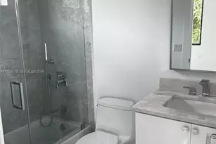 2 Hough Dr, Miami Springs, FL 33166 - Photo 22