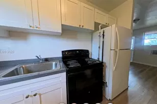 26613 SW 138th Ave, Homestead, FL 33032 - Photo 4