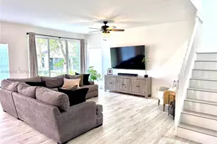 20775 NW 1st St, Pembroke Pines, FL 33029 - Photo 1