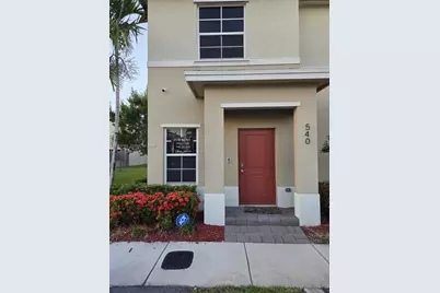 540 NE 5th Ter, Florida City, FL 33034 - Photo 1