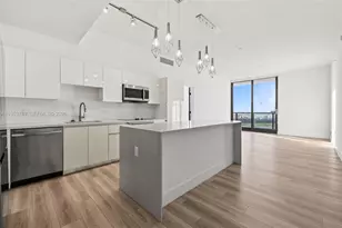 101 Diplomat Pkwy, Hallandale Beach, FL 33009 - Photo 2