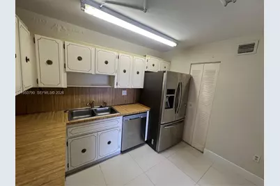 5731 NW 37th St #218, Virginia Gardens, FL 33166 - Photo 14