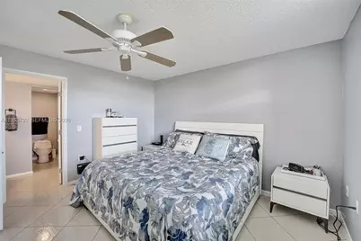 1514 Whitehall Dr #405, Davie, FL 33324 - Photo 14