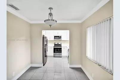 920 SW 28th St #1, Fort Lauderdale, FL 33315 - Photo 4