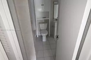 4717 NW 7th St, Miami, FL 33126 - Photo 8