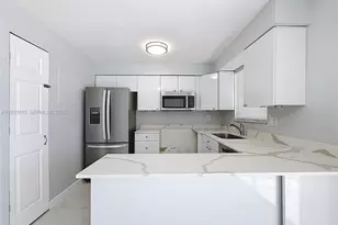 1100 SE 4th Ave, Deerfield Beach, FL 33441 - Photo 6