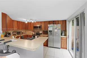 10921 NW 88th Terrace, Doral, FL 33178 - Photo 4