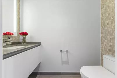 88 SW 7th St #2506, Miami, FL 33130 - Photo 20