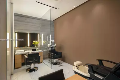 88 SW 7th St #2506, Miami, FL 33130 - Photo 28