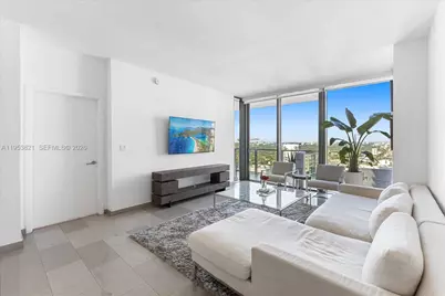 88 SW 7th St #2506, Miami, FL 33130 - Photo 14