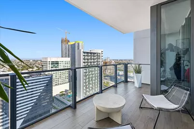 88 SW 7th St #2506, Miami, FL 33130 - Photo 2