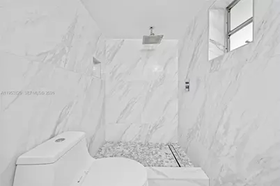 18900 NE 14th Ave #D308, Miami, FL 33179 - Photo 16