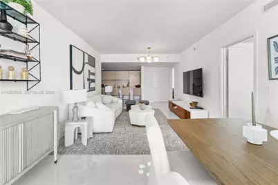 1300 S Miami Ave #2810, Miami, FL 33130 - Photo 8