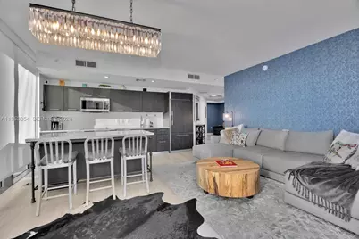 55 SW 9th St #2406, Miami, FL 33130 - Photo 18