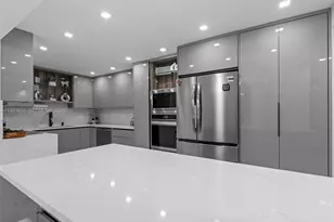 13953 Kendale Lakes Cir, Miami, FL 33183 - Photo 6