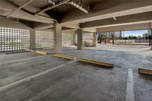 2600 Collins Ave, Miami Beach, FL 33140 - Photo 18