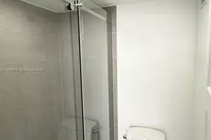 16850 S Glades Dr, North Miami Beach, FL 33162 - Photo 10