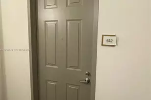 3001 NE 185th St, Aventura, FL 33180 - Photo 36