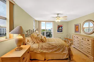 2401 Collins Ave, Miami Beach, FL 33140 - Photo 24