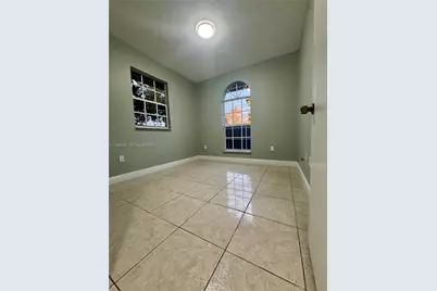 601 NW 97th St #601, Miami, FL 33150 - Photo 10