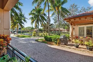 16135 Emerald Estates Dr, Weston, FL 33331 - Photo 8