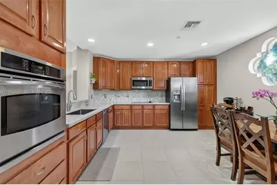 16135 Emerald Estates Dr #162, Weston, FL 33331 - Photo 10