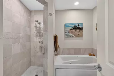 16135 Emerald Estates Dr #162, Weston, FL 33331 - Photo 20