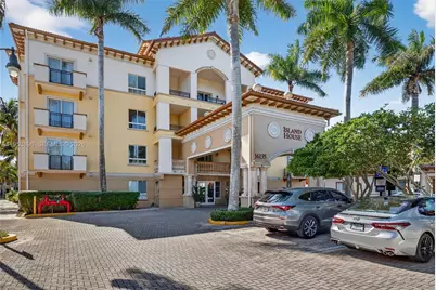 16135 Emerald Estates Dr #162, Weston, FL 33331 - Photo 2