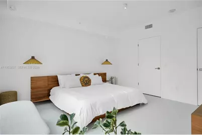 1080 Brickell Ave #1802, Miami, FL 33131 - Photo 10