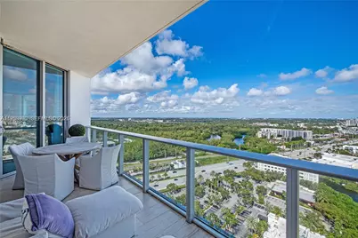 17301 Biscayne Blvd #PH6, North Miami Beach, FL 33160 - Photo 4