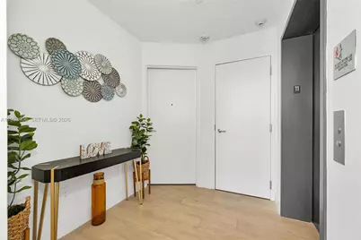 2900 NE 7th Ave #1105, Miami, FL 33137 - Photo 2