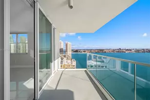 800 Claughton Island Dr, Miami, FL 33131 - Photo 10
