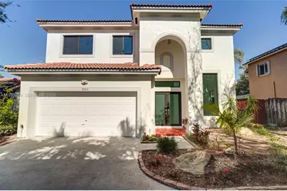 9053 SW 214th St #n/a, Cutler Bay, FL 33189 - Photo 1
