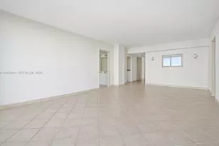 3731 N Country Club Dr, Aventura, FL 33180 - Photo 6