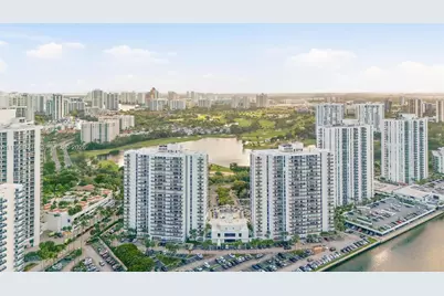 3731 N Country Club Dr #1421, Aventura, FL 33180 - Photo 22