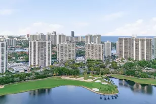 3731 N Country Club Dr, Aventura, FL 33180 - Photo 36