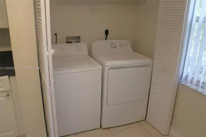 9650 NW 2nd St #4-301, Pembroke Pines, FL 33024 - Photo 14