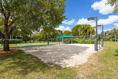 12861 Kapok Ln, Davie, FL 33330 - Photo 56