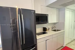 19201 Collins Ave, Sunny Isles Beach, FL 33160 - Photo 8