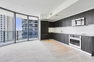 45 SW 9th St, Miami, FL 33130 - Photo 10