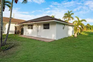 20000 SW 216th St, Miami, FL 33170 - Photo 10