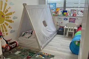 1075 93rd St, Bay Harbor Islands, FL 33154 - Photo 8