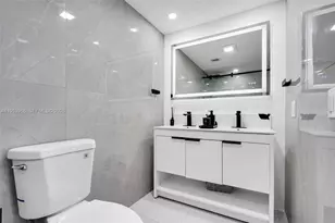 3800 Hillcrest Dr, Hollywood, FL 33021 - Photo 22