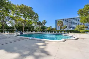 3800 Hillcrest Dr, Hollywood, FL 33021 - Photo 28