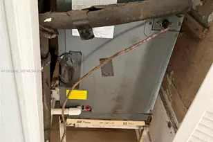 413 NW 63rd St, Miami, FL 33150 - Photo 50