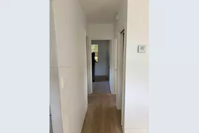 413 NW 63rd St, Miami, FL 33150 - Photo 40