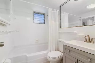 2400 NE 9th St #201, Fort Lauderdale, FL 33304 - Photo 10