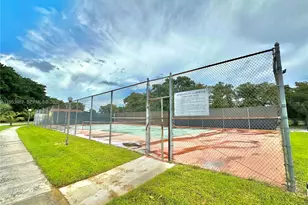 8000 Fairview Dr, Tamarac, FL 33321 - Photo 20