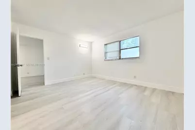 8000 Fairview Dr #203, Tamarac, FL 33321 - Photo 18