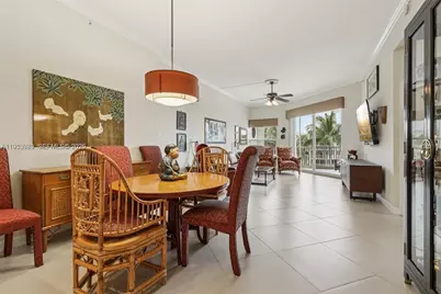 7694 Granville Dr #412E, Tamarac, FL 33321 - Photo 8